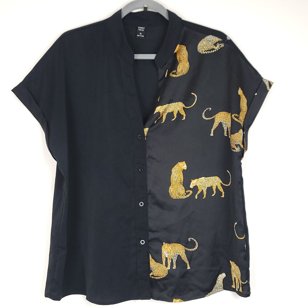Emory Rose Leopard Print Short Sleeve Button Down Top, Size XLarge